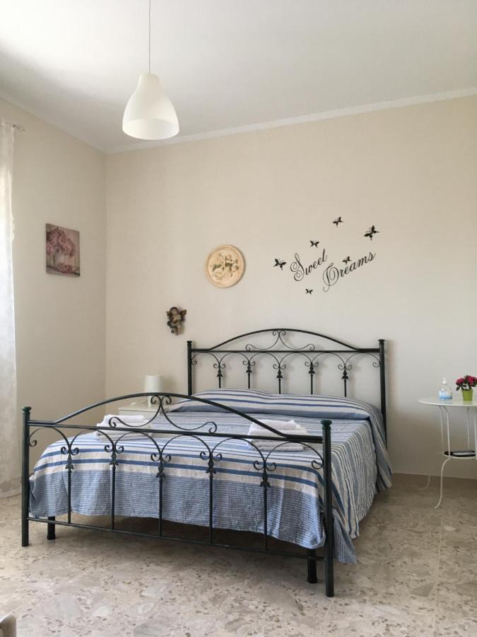 B&B Al Campanile Таранто Екстер'єр фото